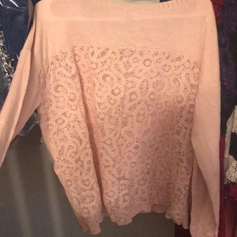 Top - Picture 2 of 2